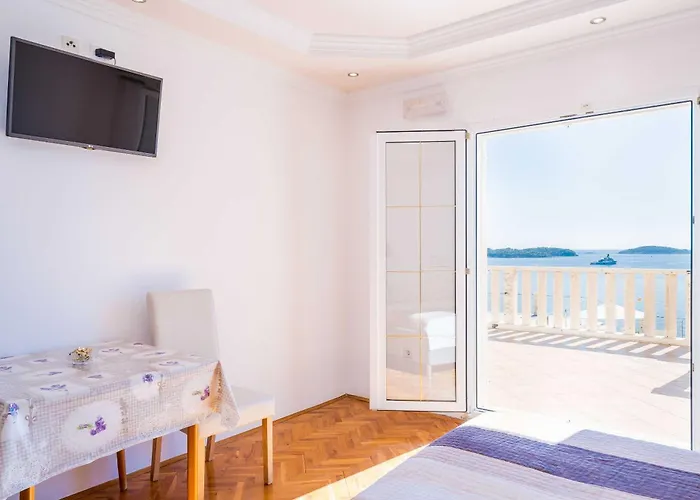 Apartments Marnic