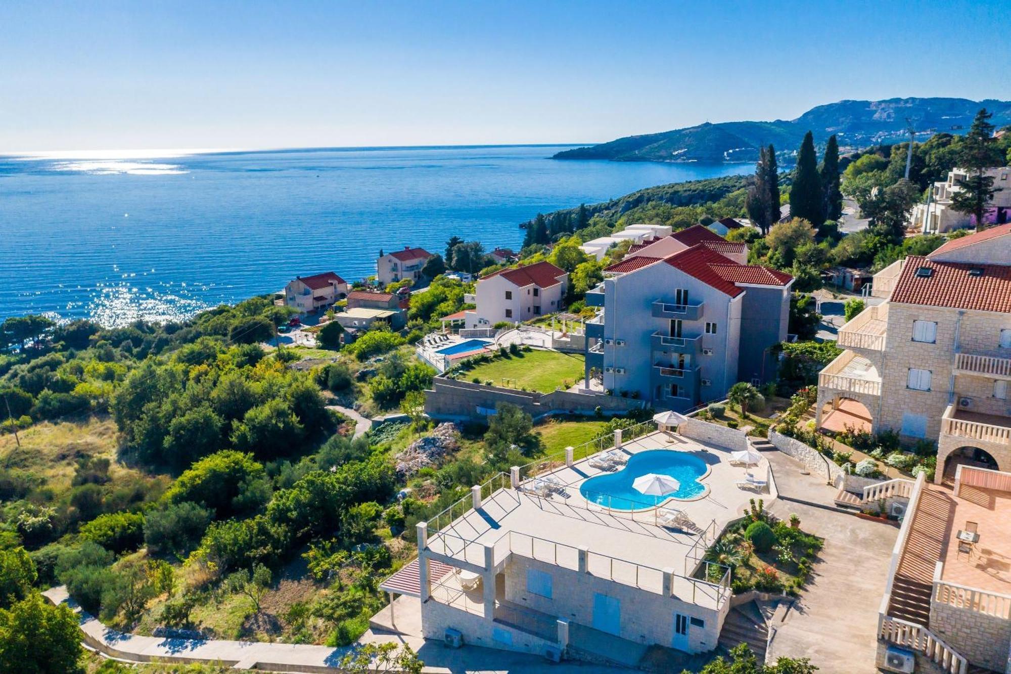 Apartment Marnic Mlini